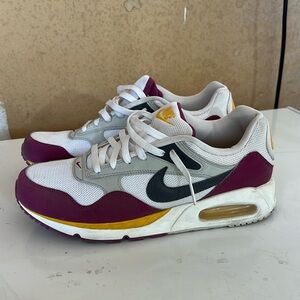 Nike air max tennis shoes